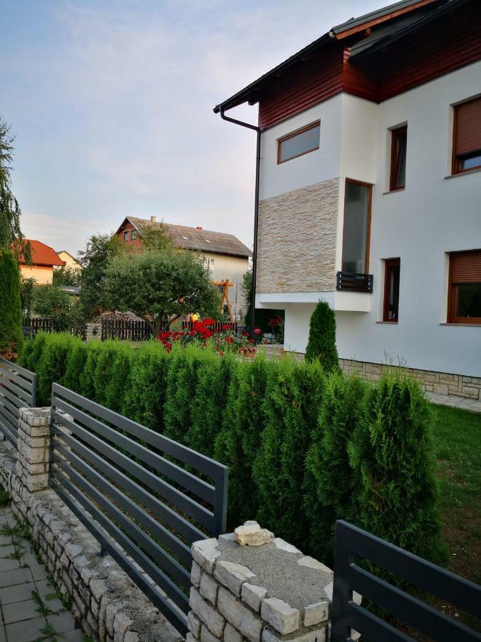 Accommodation Plitvice Korenica Exterior photo